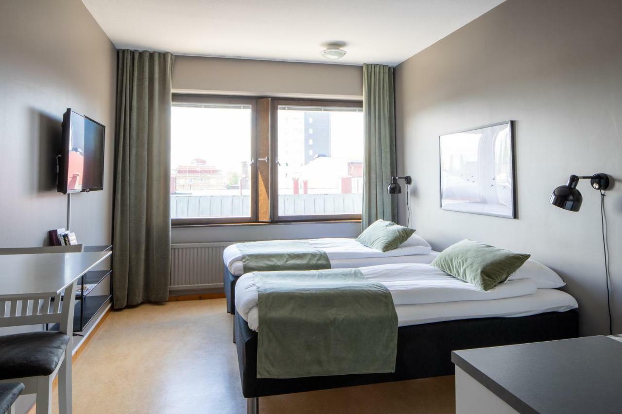 Hotel B&B Graenden Skelleftea Ngoại thất bức ảnh